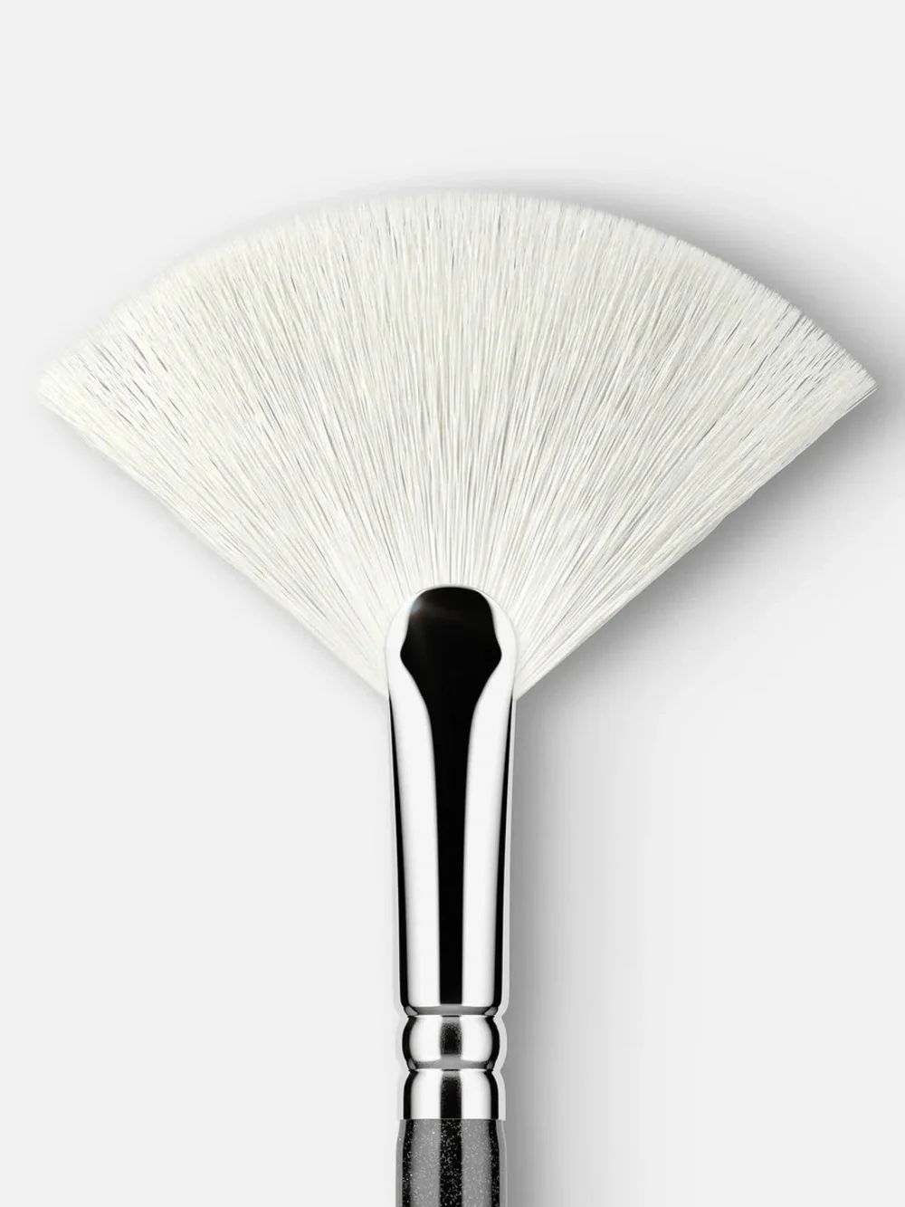 ZOEVA brand 129 Luxe Fan Brush NEW